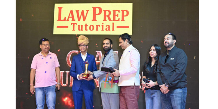 230 CLAT 2026 and AILET 2026 Toppers Felicitated by Law Prep Tutorial Delhi NCR at – Fateh 2026