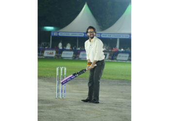Anurag Thakur Applauds Rashtriya Cricket League Initiative; Presents Prizes at Special Charity Match